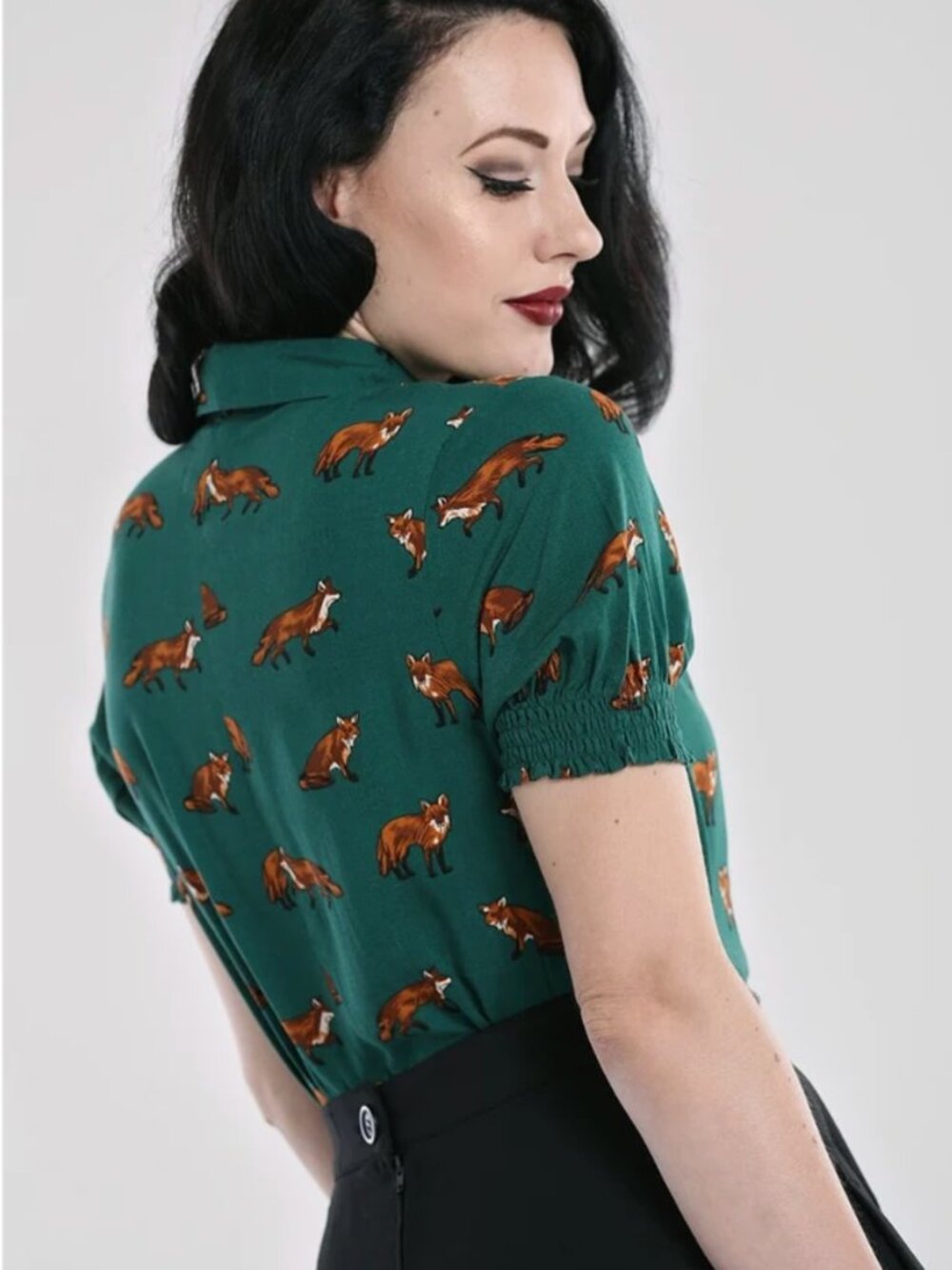 HELL BUNNY Vixey Dark Green Fox Short Sleeve Blouse sz L